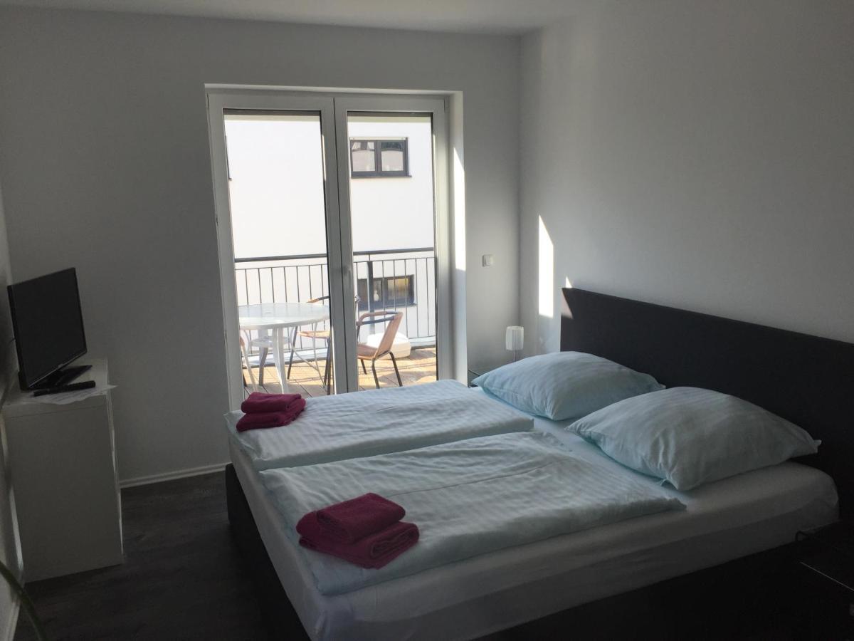 Appartements Am Hafen Zwenkau Exterior foto
